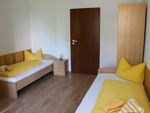 Hotelpension Savo ケムニッツ エクステリア 写真